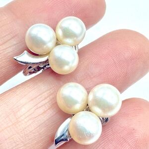 🩶🤍 Vintage sterling pearl clip earrings 🤍🩶